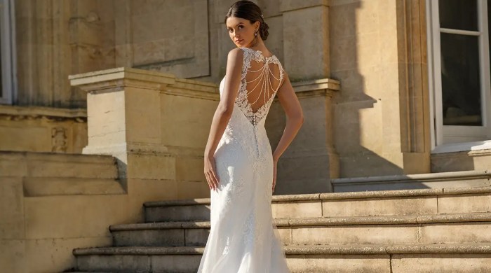 Where to get cheap wedding dresses