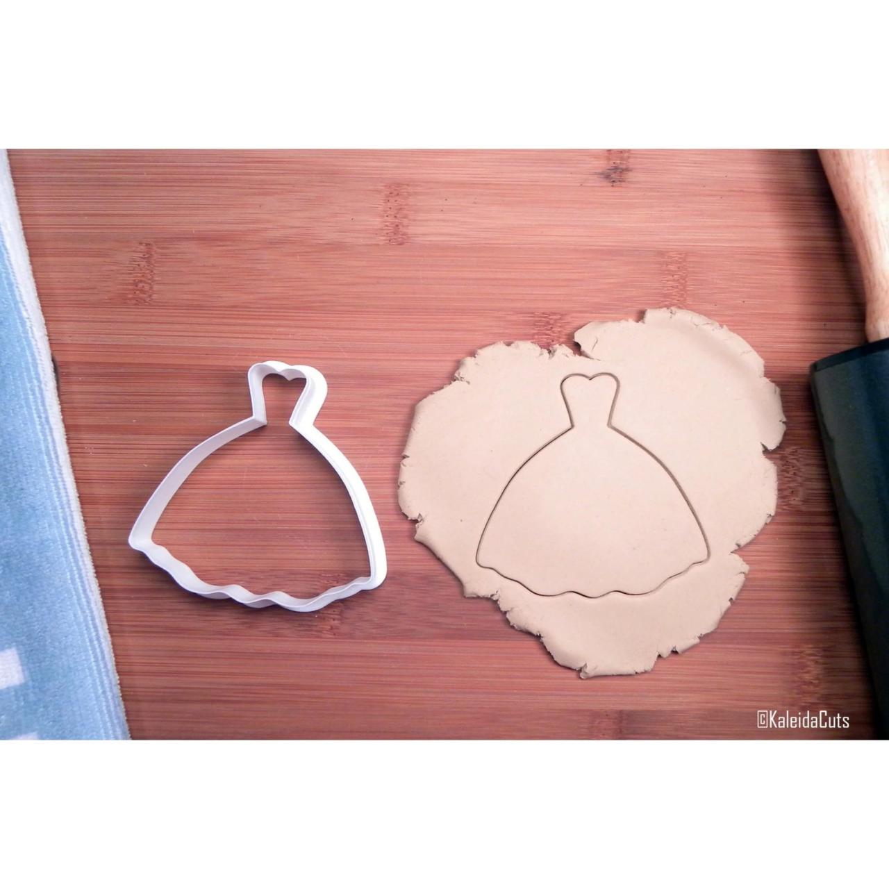 Wedding dress cookie cutter