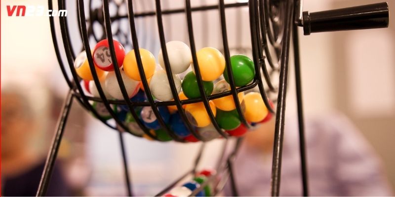 Mua vé xổ số ăn tiền thật tại đại lý và chờ kết quả quay